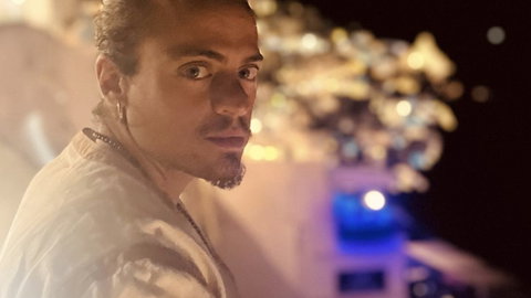 Alessio Fiorenza contro i media che lo hanno definito attore trans: “È una forma di violenza” preview