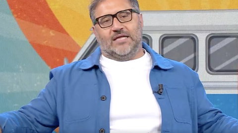 Camper di Peppone non piace ad alcuni critici, Angelo Mellone lo difende: “Ho lottato per fare questo programma” preview