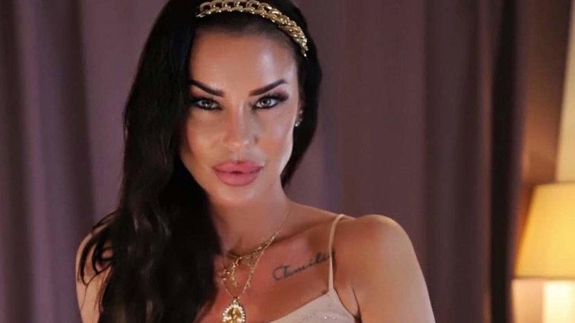 Antonella Mosetti apre OnlyFans: “Rubavano le mie foto” preview