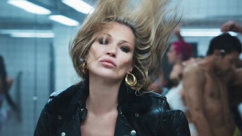 Kate Moss in Danceteria: perché appare quando Madonna canta “hide the cocaine” preview
