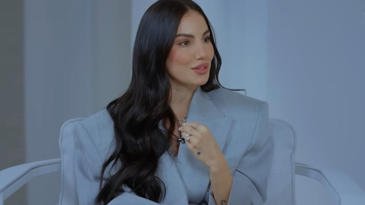Giulia De Lellis: “Sono una persona intelligente, ho un’azienda e un brand da Sephora” article-post