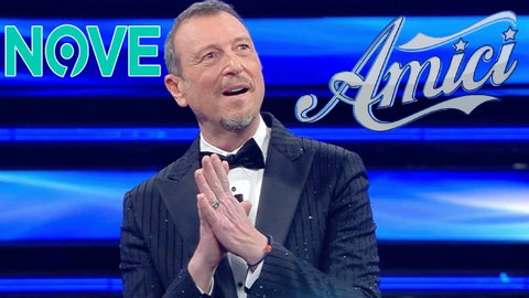 Amadeus annuncia il suo nuovo ruolo ad Amici e ammette il flop sul Nove: “Facevo il 2%, non ha funzionato” preview