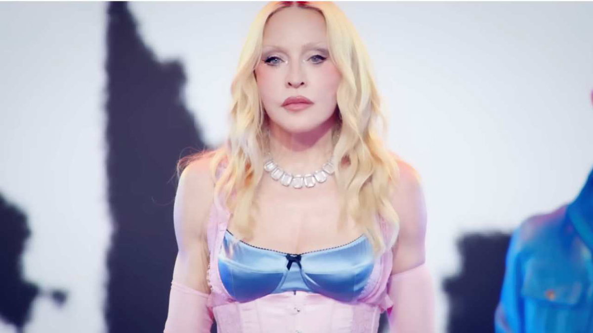 Madonna, l’idea di un tour e il timore di team e familiari: le rivelazioni di una fonte article-post
