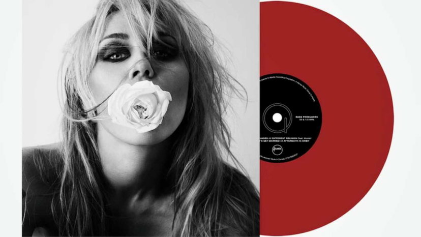 Bass Persuades di Miley, copie vendute al debutto e prima posizione in classifica preview