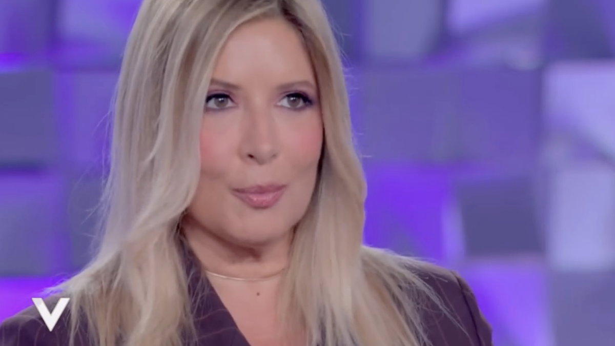Selvaggia Lucarelli su Ballando: “È facile: giudichi un balletto e dai il voto. Al GF Vip c’è più responsabilità” article-post