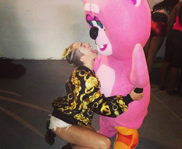 miley cyrus 2