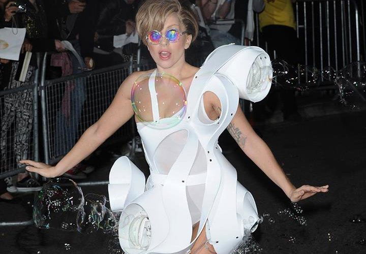 Lady Gaga Bolle