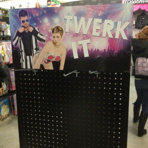 tumblr_inline_mtwu1kyicD1r5swg5