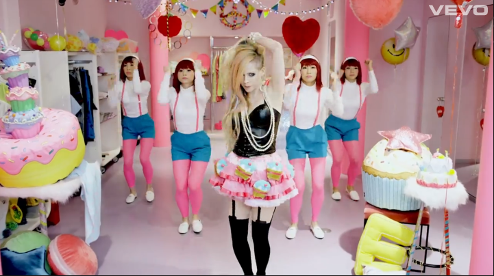 avril lavigne hello kitty video japan