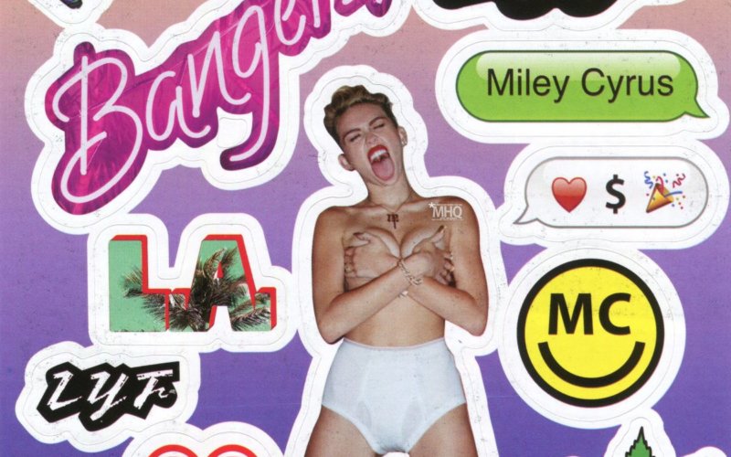 miley-cyrus-bangerz-booklet_1