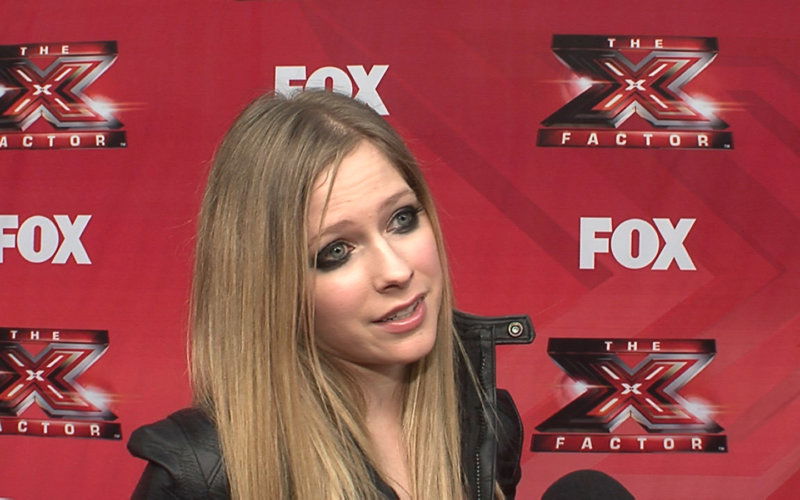 159219_avril-lavigne-talks-performing-on-the-x-factor