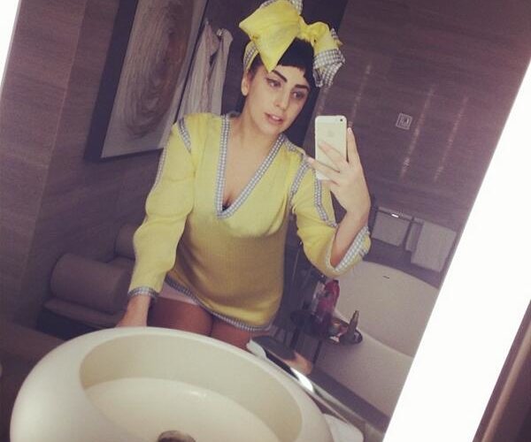 Lady Gaga Selfie