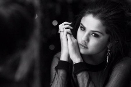 selena-gomez-heart-wants