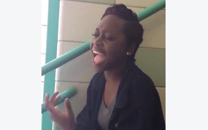 girl-sings-adele