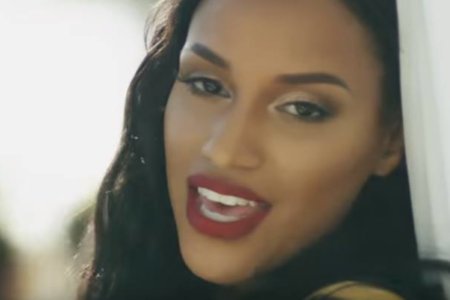 Fanny Neguesha Number One