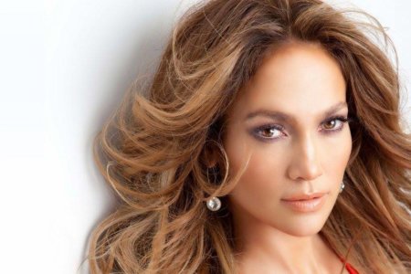 jennifer-lopez-gay