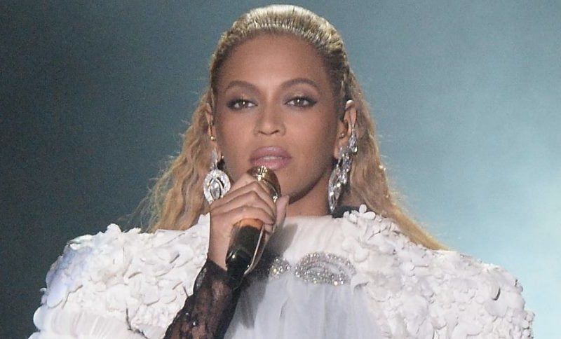 beyonce-live-vma-2016-video