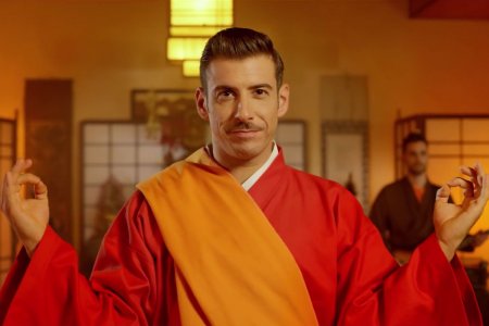 Francesco_Gabbani_-_Occidentali's_Karma