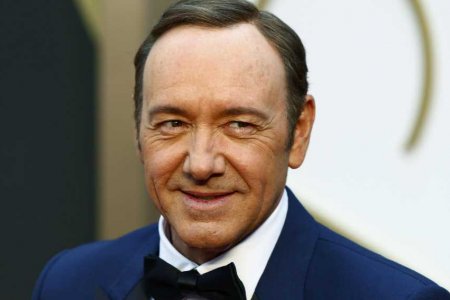 kevin spacey gay