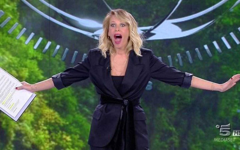 Alessia Marcuzzi Isola dei Famosi