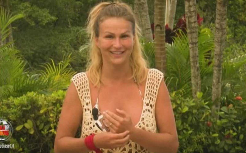 Isola dei Famosi Eva Henger video