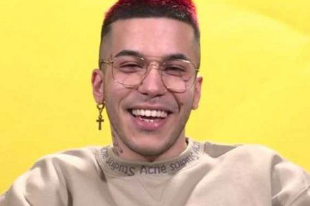 Sfera Ebbasta Video Intimo Iene
