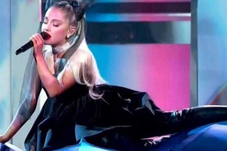Ariana Grande Billboard Music Awards Foto