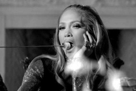 Jennifer Lopez Dinero Video