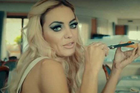 Elena Morali Touch Me Video