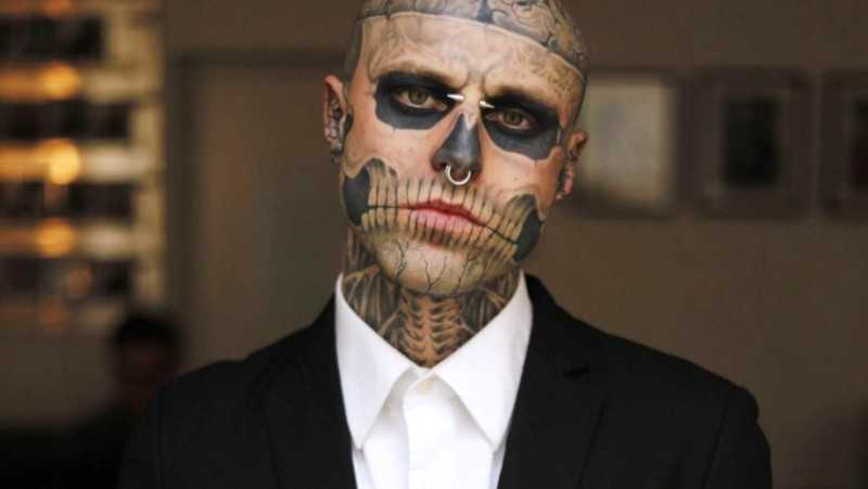 Zombie Boy Morto