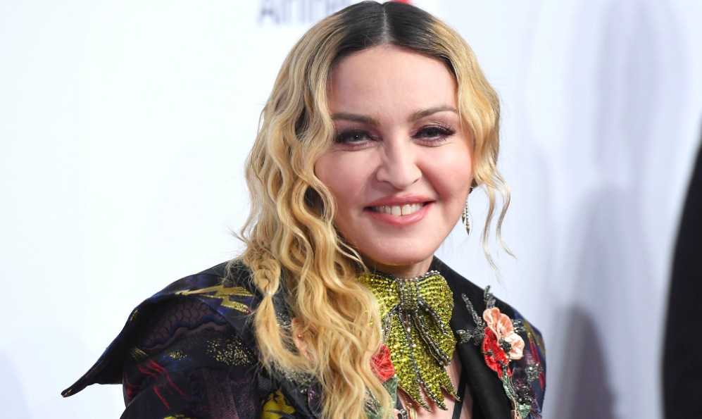 buon compleanno madonna