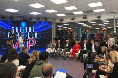 Grande Fratello Vip 3 conferenza stampa