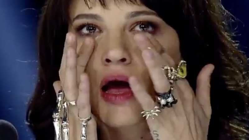 asia argento piange ad x factor