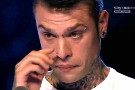 fedez piange rai caterina balivo