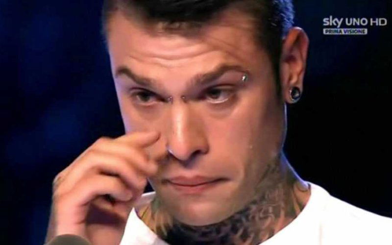 fedez piange rai caterina balivo