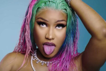 nicki minaj barbie dreams video