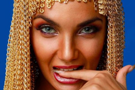 Elettra Lamborghini Dio