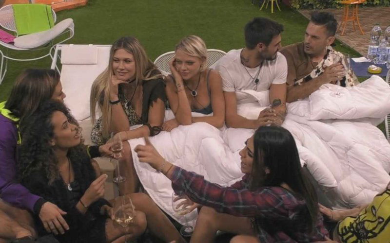 Grande Fratello Vip 2018 giardino