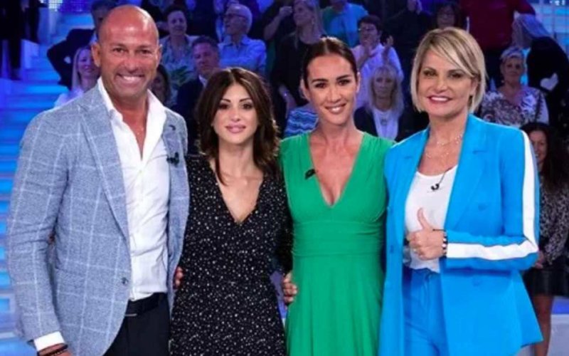 Simona Ventura, Stefano Bettarini e Nicoletta Larini