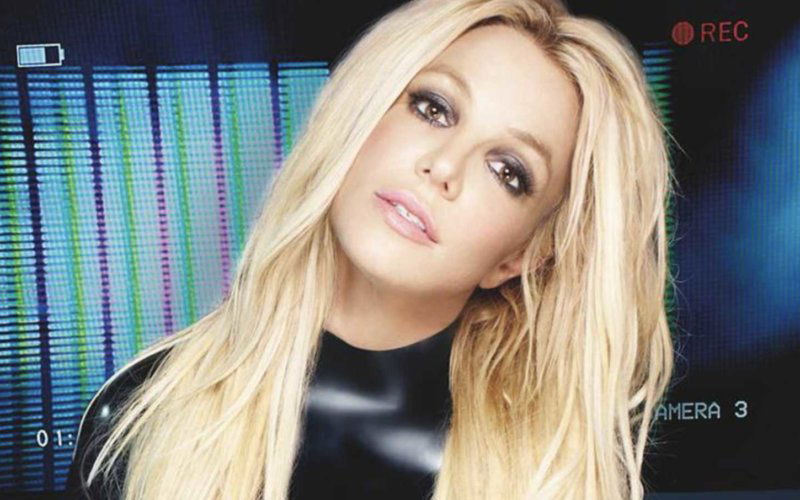 britney spearrs grande annuncio vegas