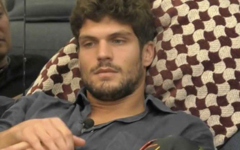 Il comico parla della situazione di Elia Fongaro.