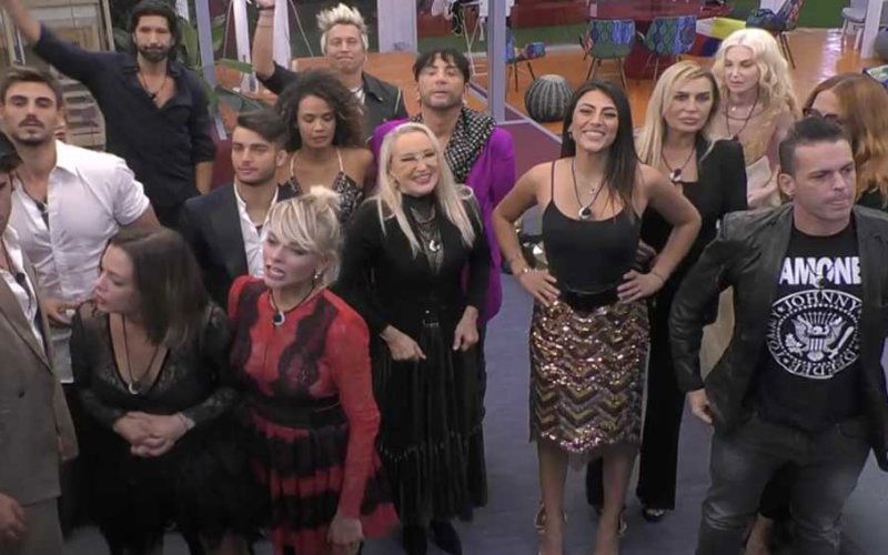 grande fratello vip querela valerio enrico