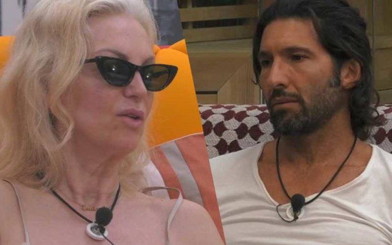 marchesa bacia walter nudo in bocca