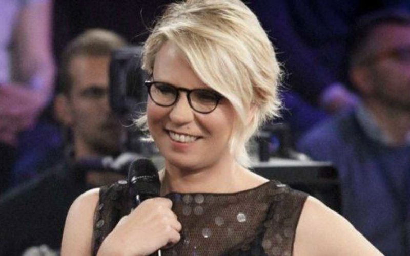 Maria De Filippi fa la sua proposta ad una grande artista.