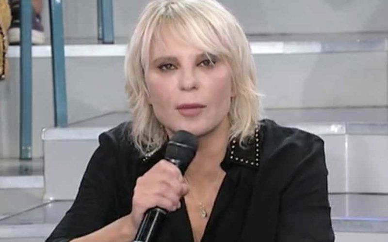 maria de filippi tronista famsoo