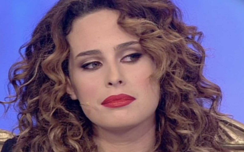 sara affi fella amica selvaggia