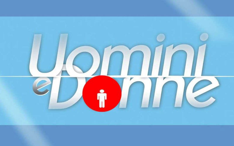 uomini e donne bollino rosso scandalo