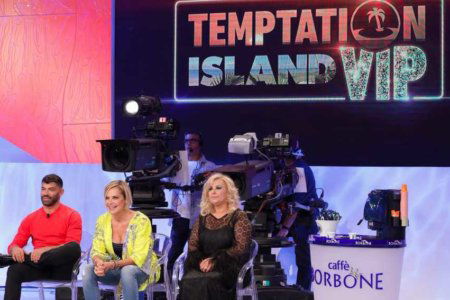 Speciale Temptation Island Vip a Uomini e Donne.