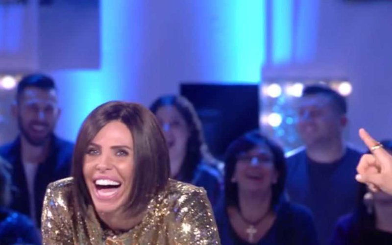 Ilary Blasi Grande Fratello Vip Capelli Castani