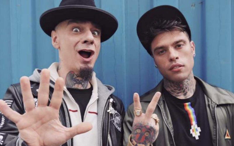 j ax fedez insieme litigata iene intervista